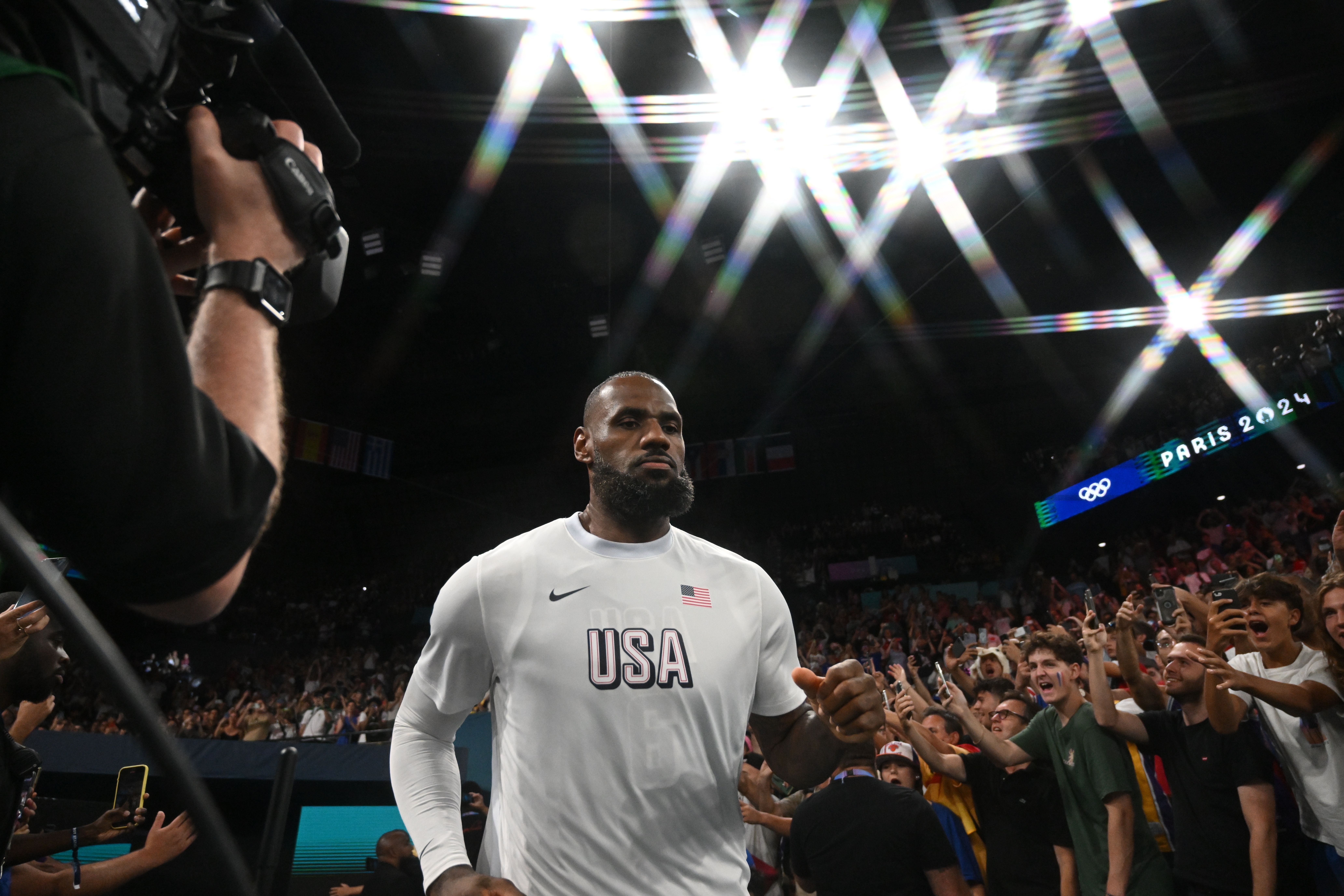 Lebron James i Novi Izazovi Los Angeles Lakersa: Kako Sezona 2024/25 Može Promeniti Timski Kurs
