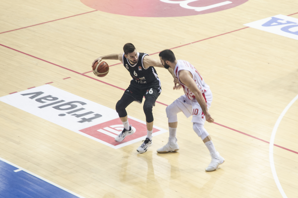 Zvezda nadmoćna u drugom meču finala ABA lige protiv Partizana (VIDEO)